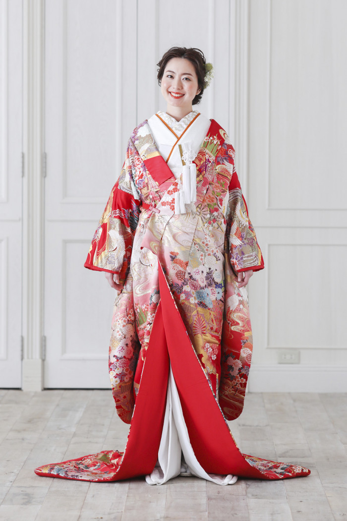 Iru-Uchikake Dress: