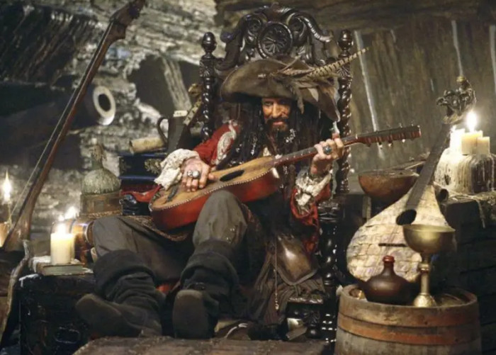 5. Keith Richards acting as Jack Sparrow's father in Pirates of the Caribbean: At World's End