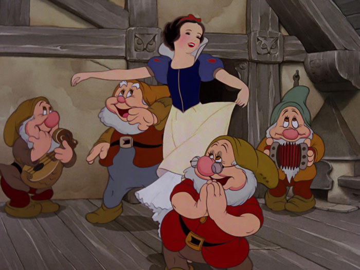 6. A Special Academy Award was given to Snow White And The Seven Dwarfs.