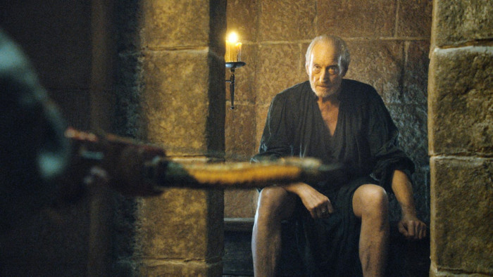 Tywin Lannister: Toilet assassination