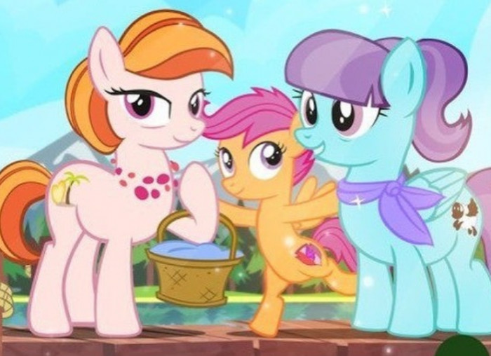 20. Aunt Holiday & Auntie Lofty from 'My Little Pony: Friendship Is Magic'