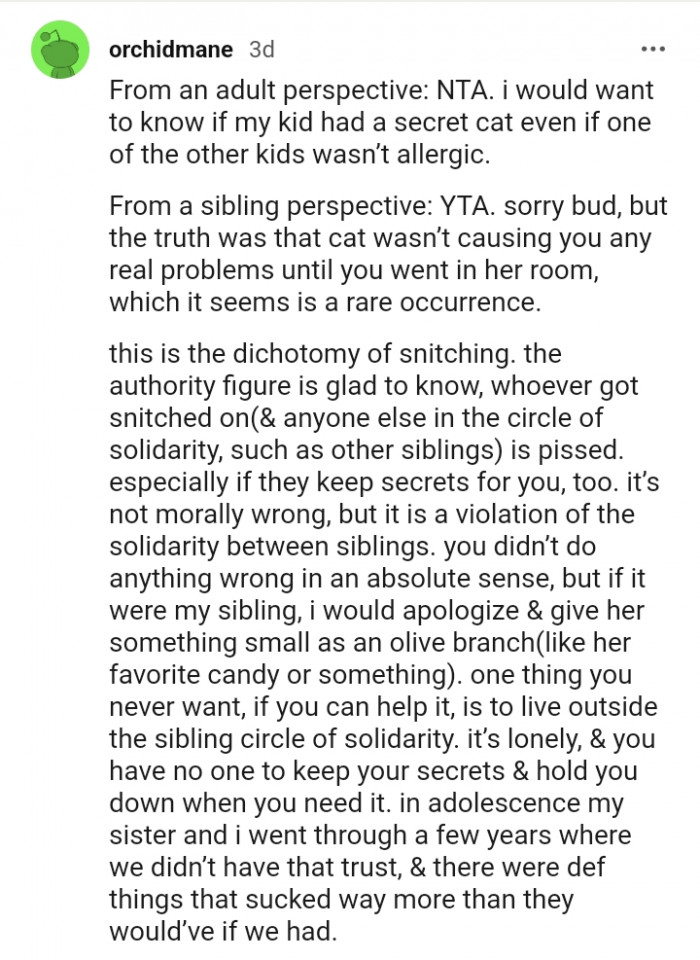 This Redditor would apologize and give her something small