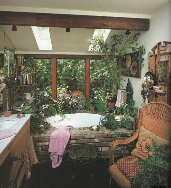 10. Brick, Wicker And Ferns Oh My! This Bathroom From 1982 Is Giving Me Life