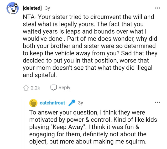 Woman Gets Disowned By Family For Calling The Police On Them After They