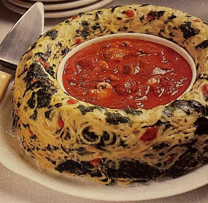 8. Spaghetti Ring Florentine recipe from the 1988 Better Homes and Gardens Best-Recipes Yearbook.