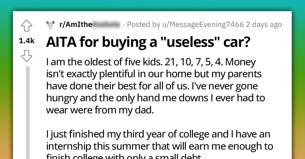 Guy's Parents Are Mad At Him For Getting A "Useless" Smart Car Instead Of A Family Car That Can Fit His Siblings In It