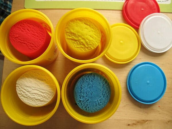 Can you smell these newly opened cans of Play-Doh through the screen?