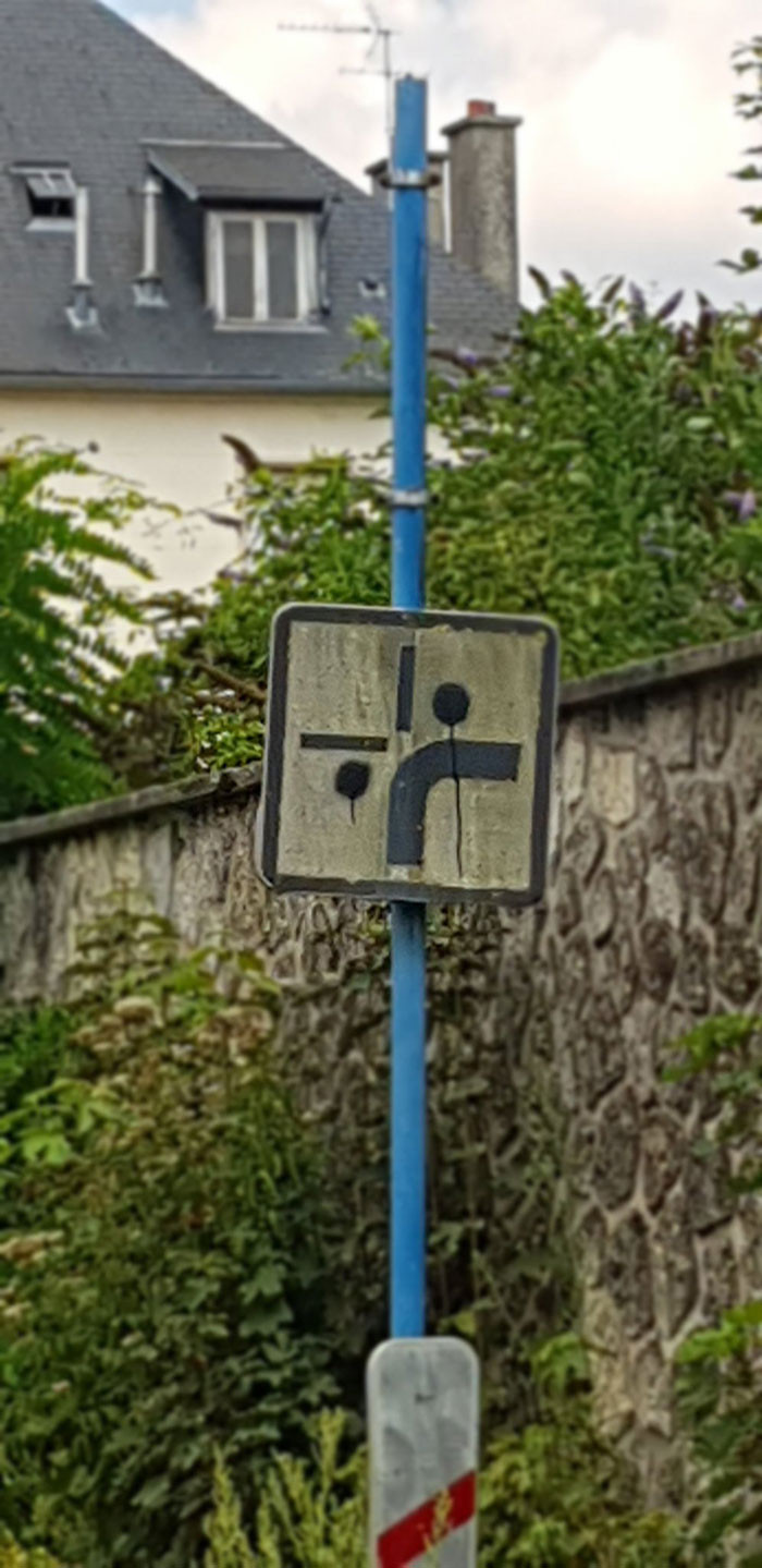 22. Disapproving traffic sign