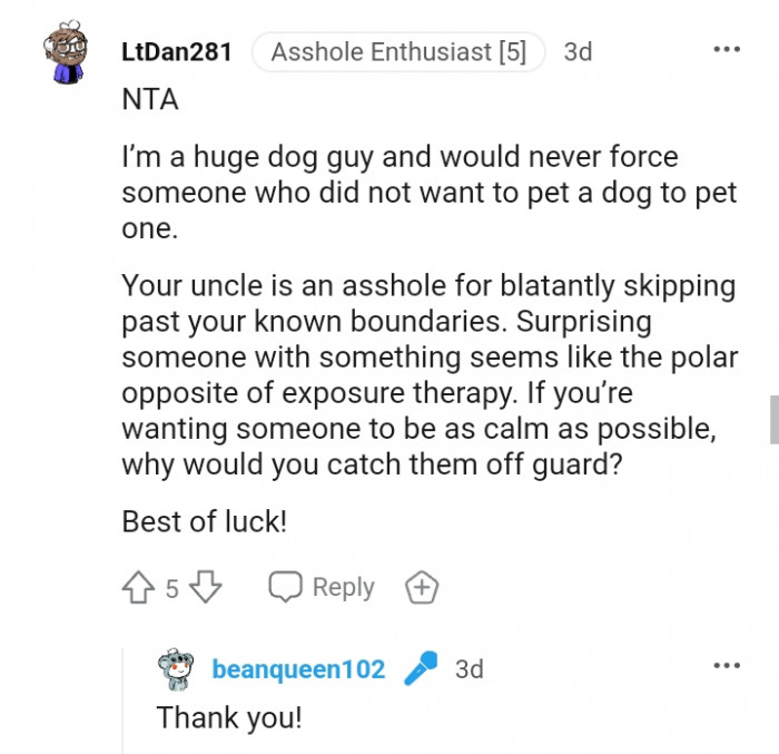 Moment When Redditor, Who Is Absolutely Terrified Of Dogs, Refuses To