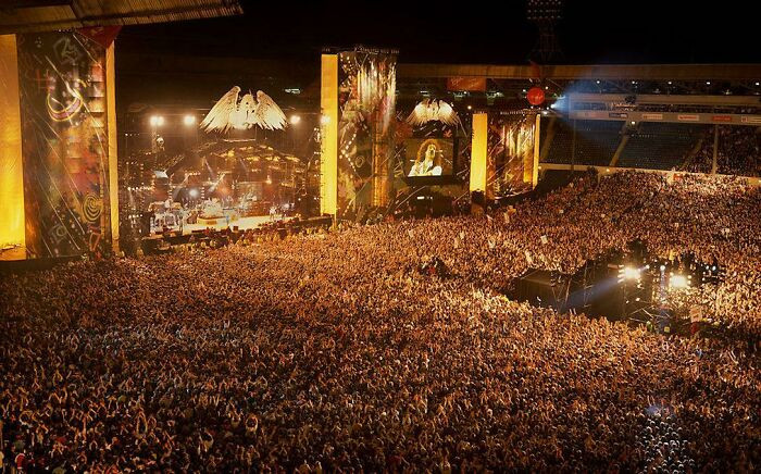 25. The Freddie Mercury Tribute concert at Wembley Stadium in 1992