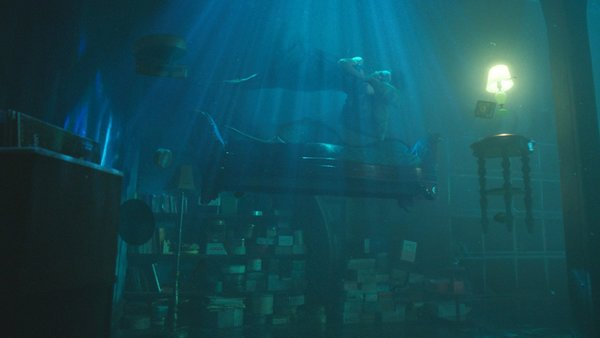 3. The Shape Of Water: The illusion of water was crafted using light and wires.