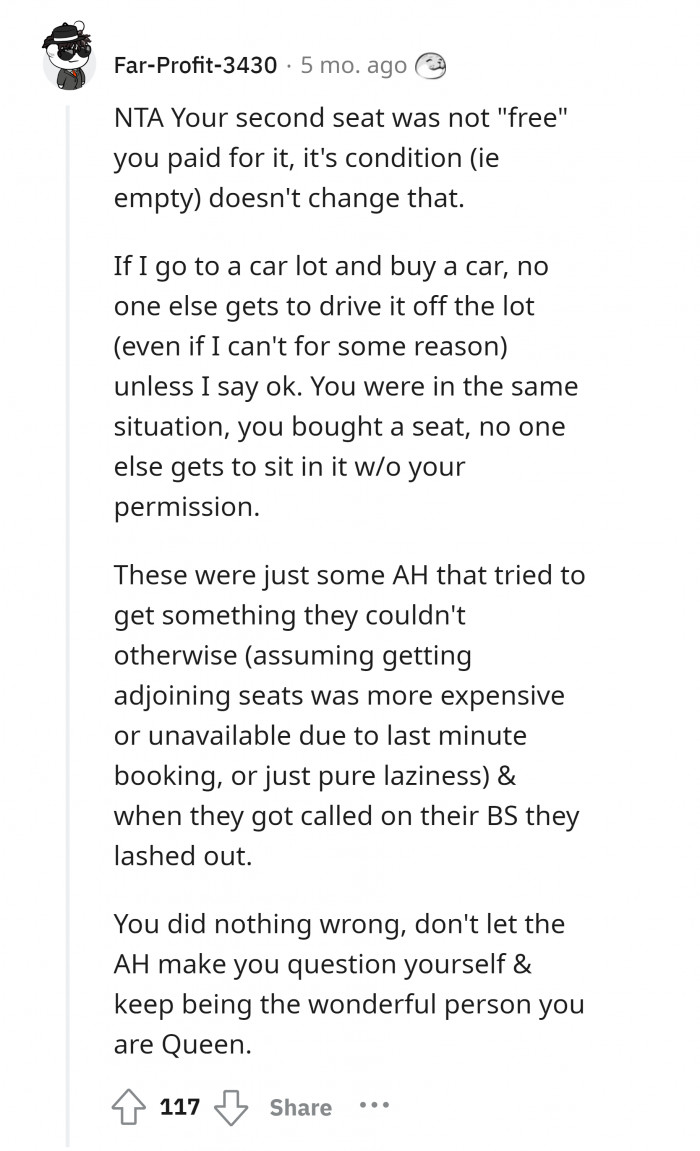 Couple Who Wanted To Sit Next To Each Other Calls OP A Fat Bi ch When couple-who-wanted-to-sit-next-to-each-other-calls-op-a-fat-bi-ch-when