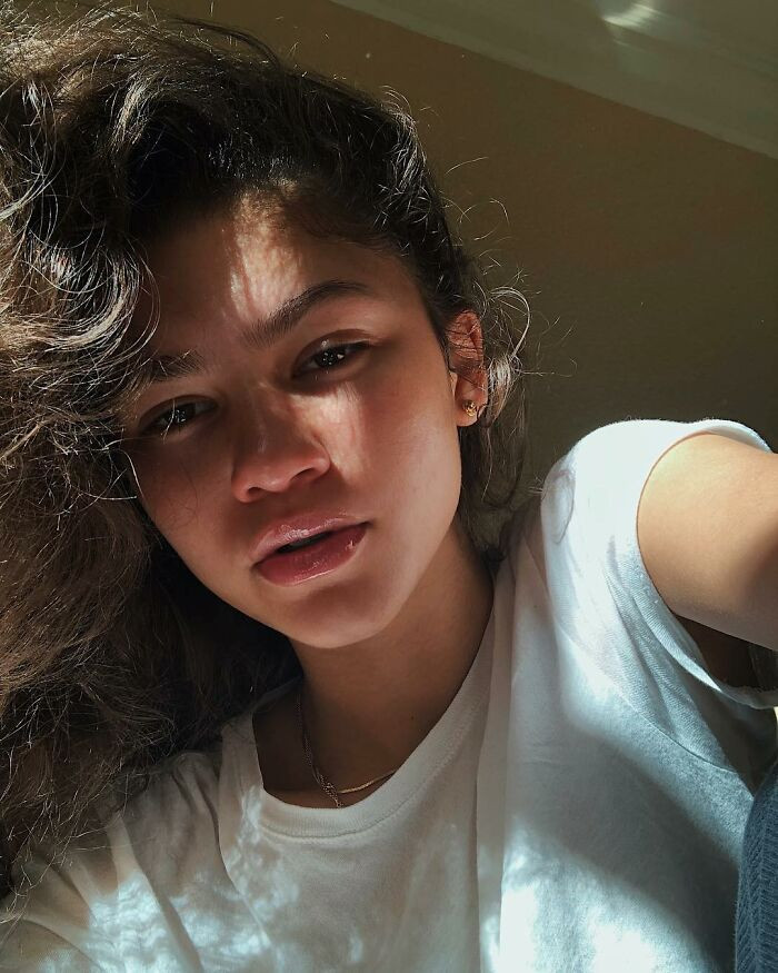 30. Zendaya without makeup on her face