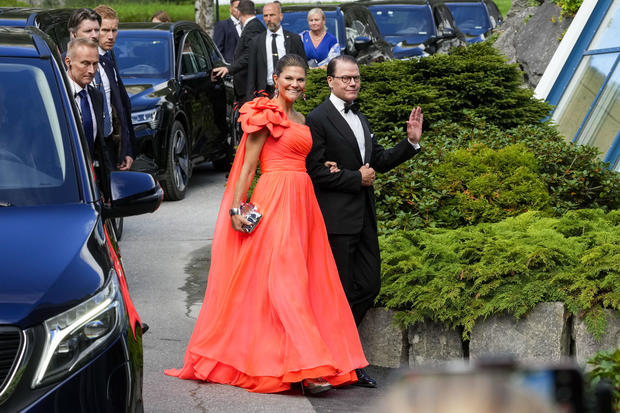 After the wedding ceremony, Crown Princess Victoria and Prince Daniel of Sweden go to Hotel Union on Vinjevollen in Geiranger.