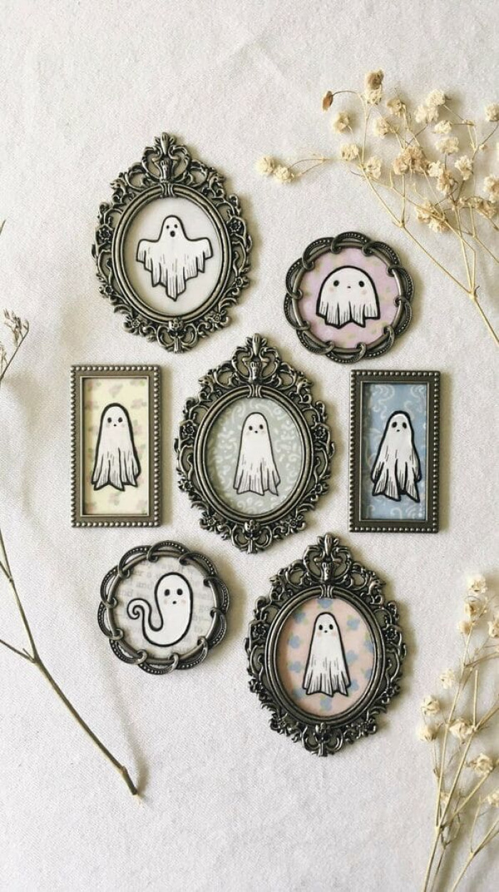 This is a super cute way to add some spooky vibes to your home.