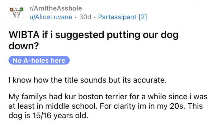 The OP asked the Reddit community for advice on how to approach the topic with their sister about their family's elderly dog.