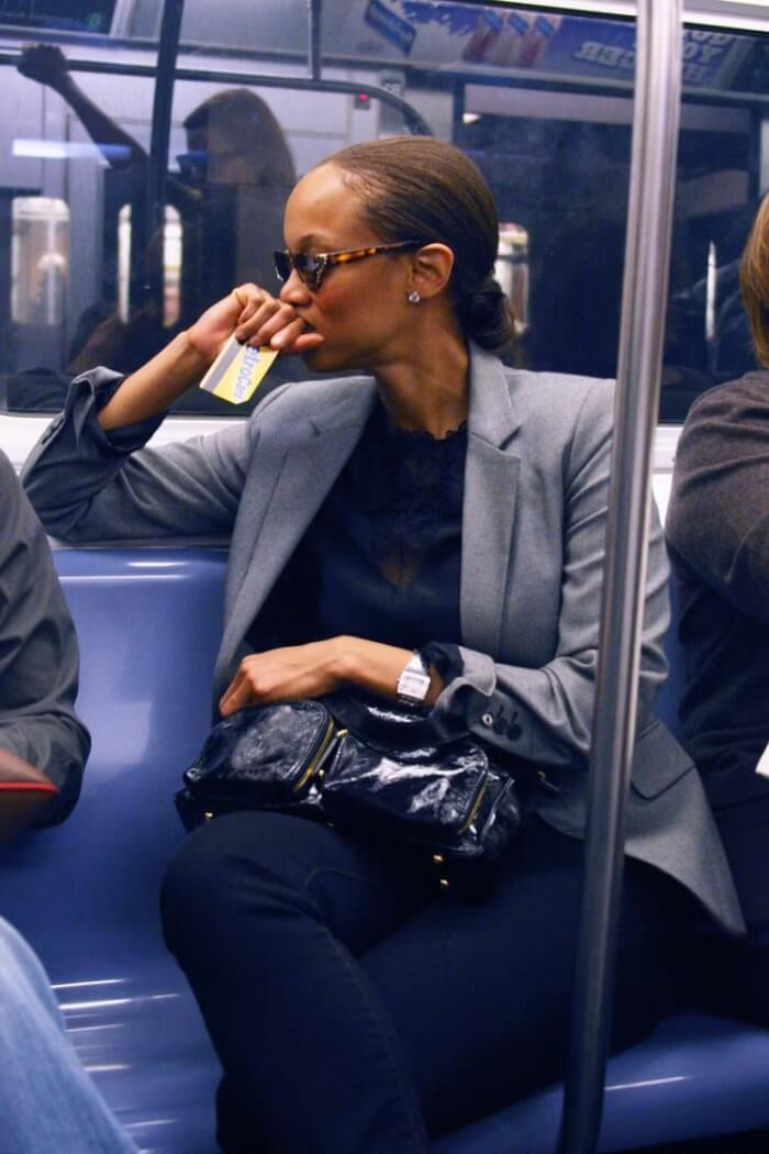 15. Tyra Banks sighted in a public transport