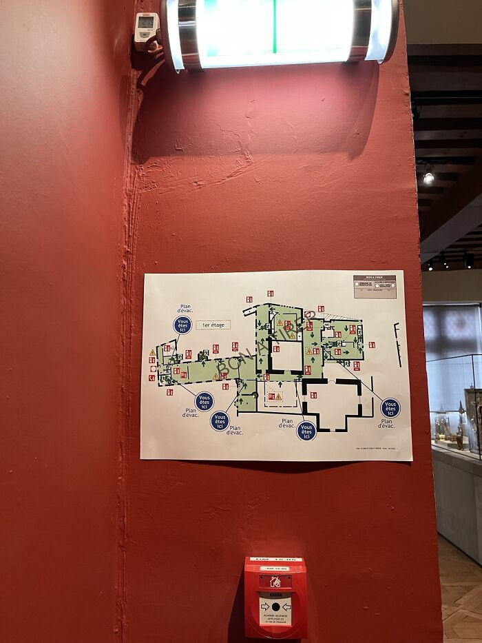 23. Each Of The Blue Dots On This Fire Escape Map Says “You Are Here”