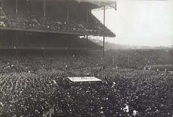 23. Boxing in Yankee stadium (1923).