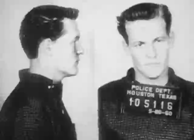 Charles Voyde Harrelson died in prison in 2007