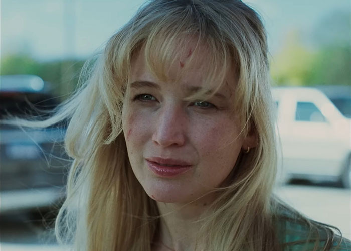 “I started at 19, so I get the before and after pictures from when I’m 19 to 30 and I’m like, ‘I grew up. I lost baby weight in my face, and my face changed because I’m aging,’” she said.