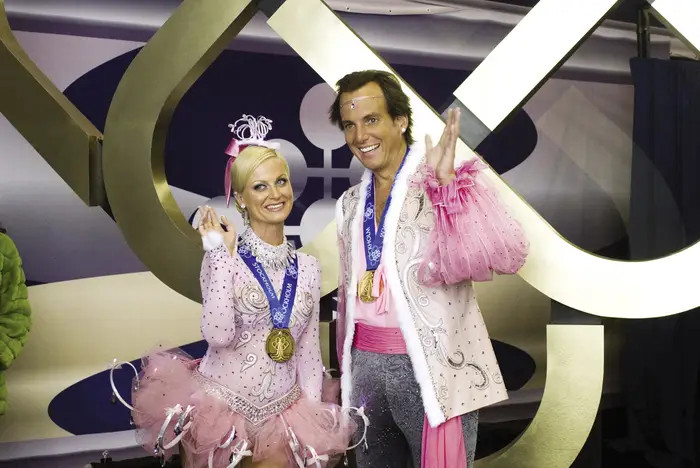 2. Amy Poehler and her husband at the time, Will Arnett, in Blades of Glory